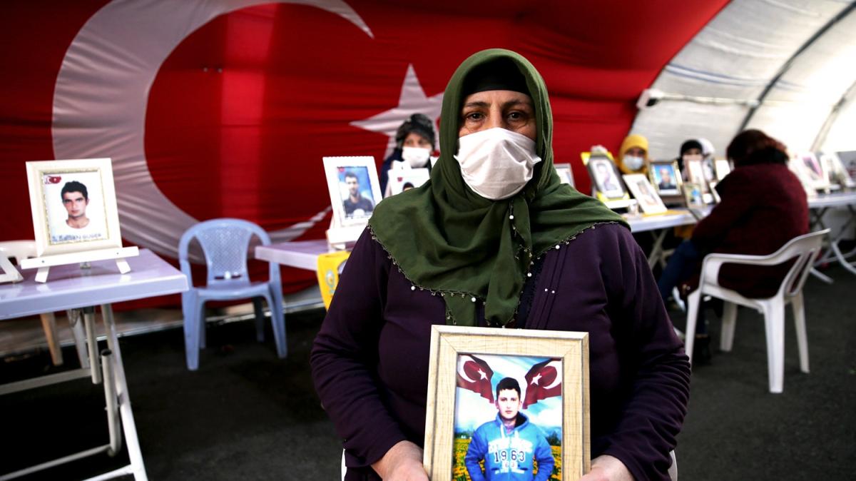 Diyarbakr annelerinin evlat nbeti devam ediyor