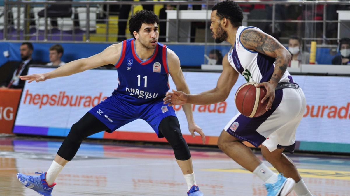 Anadolu Efes'e Afyon deplasmannda byk ok!