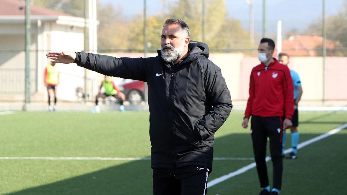 Blent Ataman'la yollar ayrld
