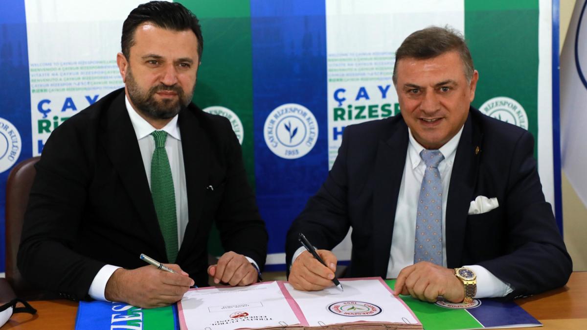 Blent Uygun'dan Rizespor'a 1,5 yllk imza