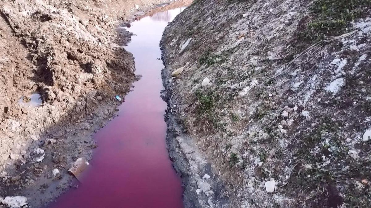 Arnavutky'de ''krmz dere'' tedirginlii 