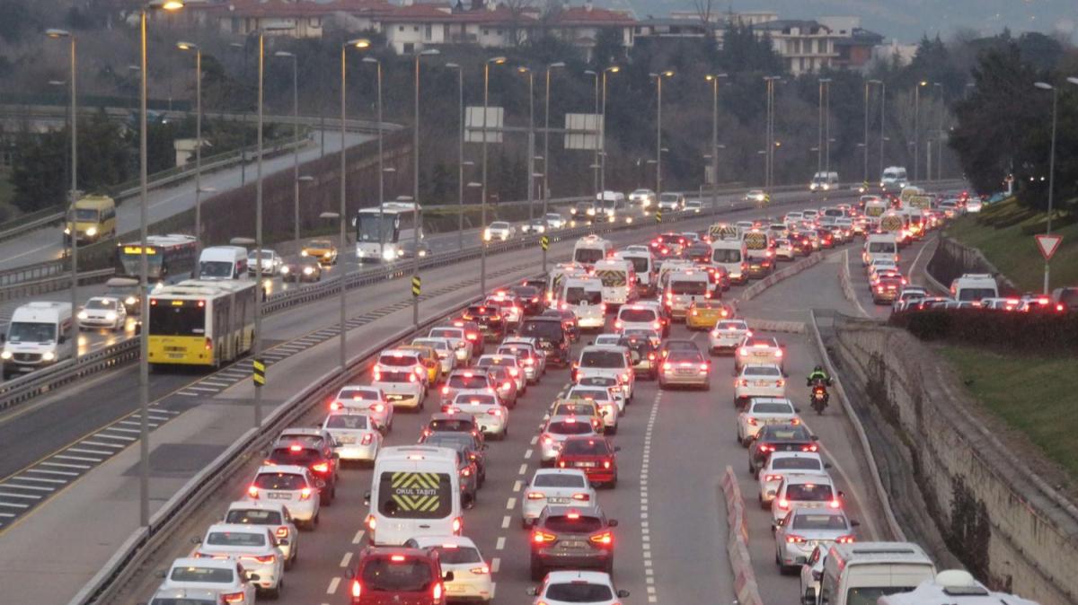 stanbul'da trafik younluu