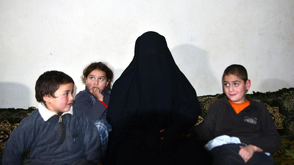 Bombardmanda eini ve evini kaybetti... Suriyeli Aliye: Trkiye, hibir ihtiyacmz eksik brakmyor