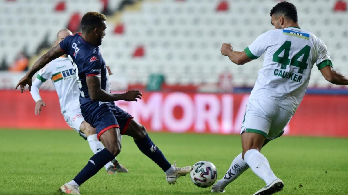 Kupa yar finalinde Antalya derbisi