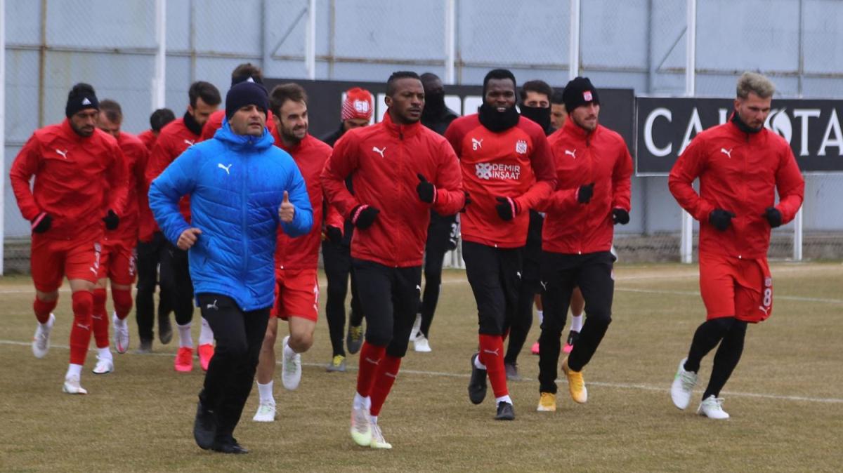 Sivasspor'da Gztepe mesaisi