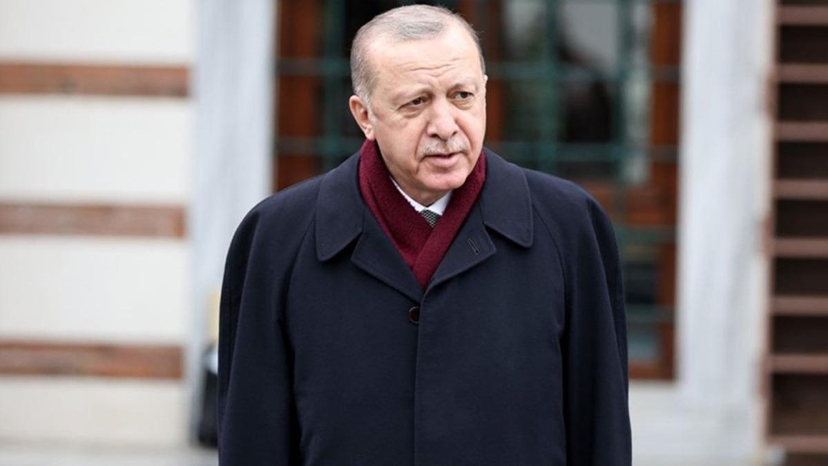 Cumhurbakan Erdoan'dan AKM ve Taksim Camii'ne ziyaret 