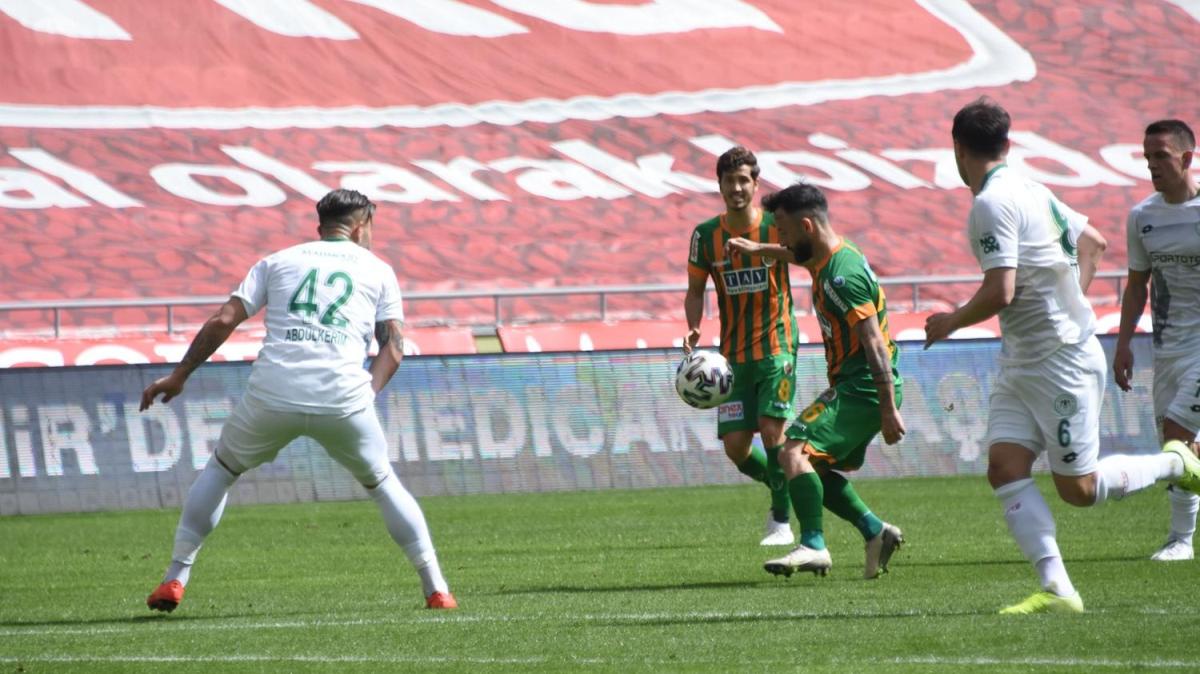 Konyaspor, Alanyaspor'u tek golle malup etti