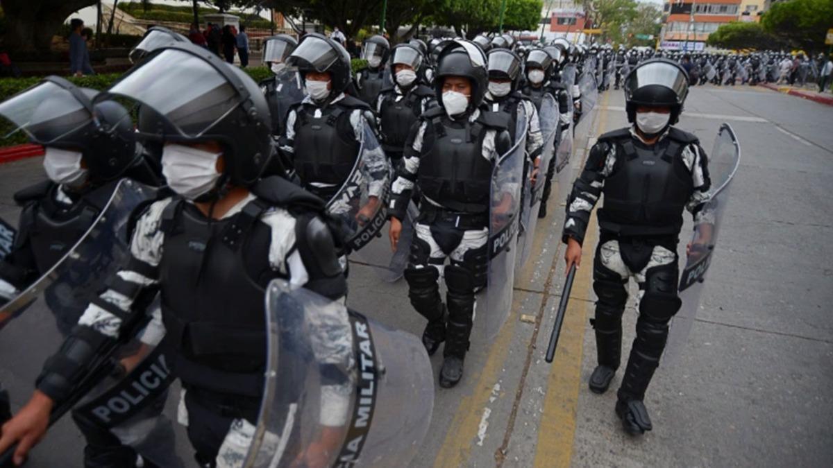 Meksika ABD snrna asker gnderiyor