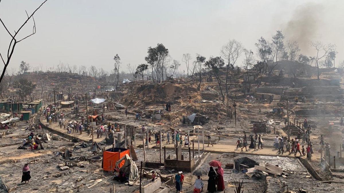 Banglade'te mltecilerin kald kampta yangn: 15 l, 400 kiiden haber yok
