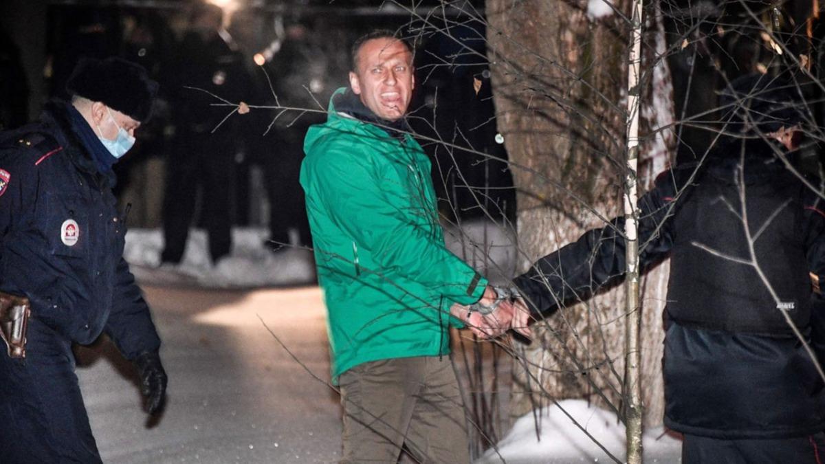 Putin'in en byk rakibi Navalny'e hapishanede ulalamyor