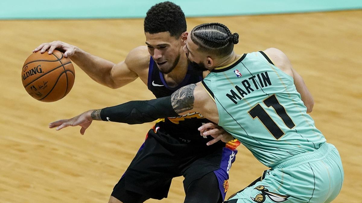 Phoenix Suns, Charlotte Hornets' uzatmada devirdi