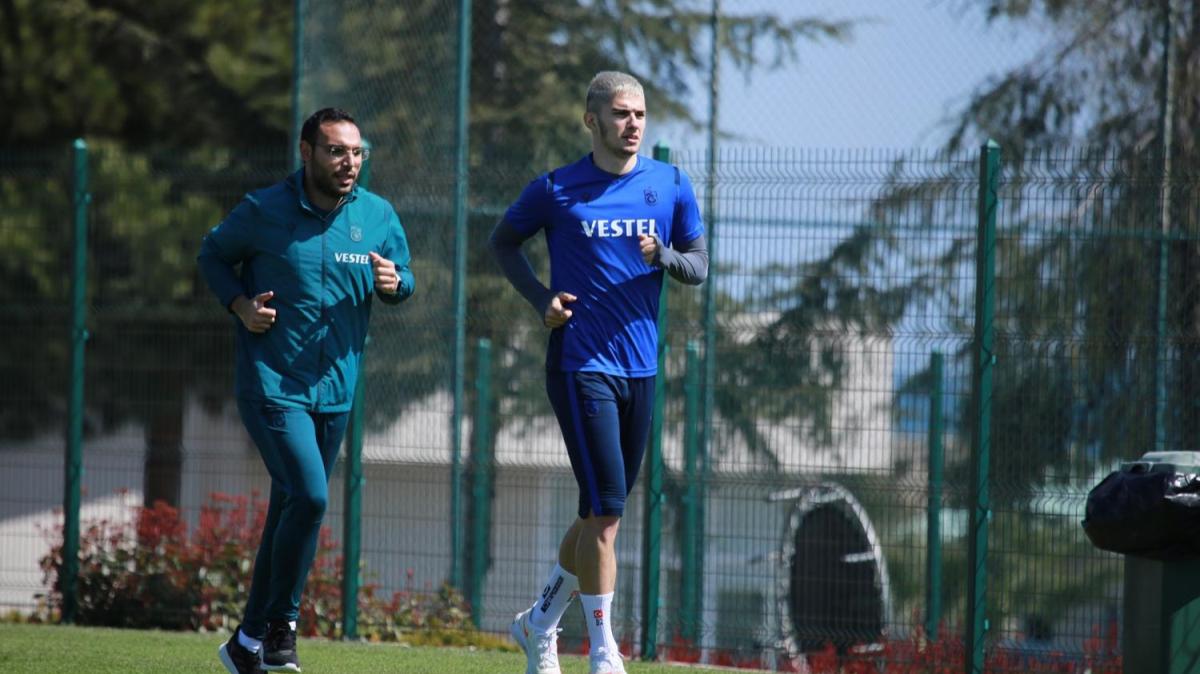 Trabzonspor'da Berat ve Kamil Ahmet belirsizlii