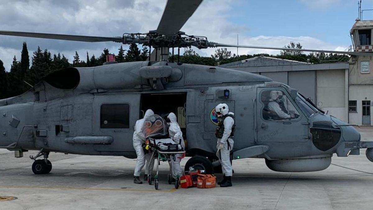 Kovid- 19 hastas, Gkeada'dan anakkale'ye helikopterle sevk edildi 