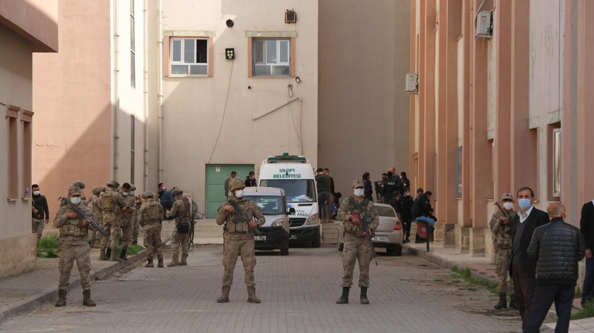 PKK'l terristlerin tuzaklad patlayc infilak etti, bir kii ld