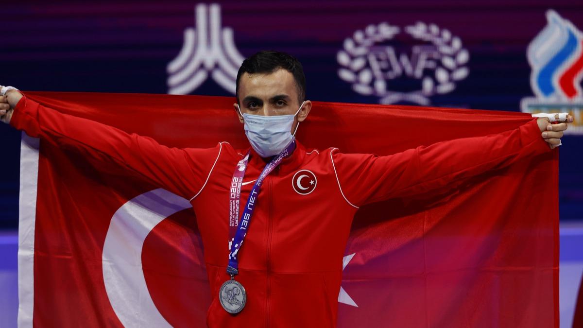 Avrupa Halter ampiyonas'nda Trkiye bir gm bir de bronz madalya kazand