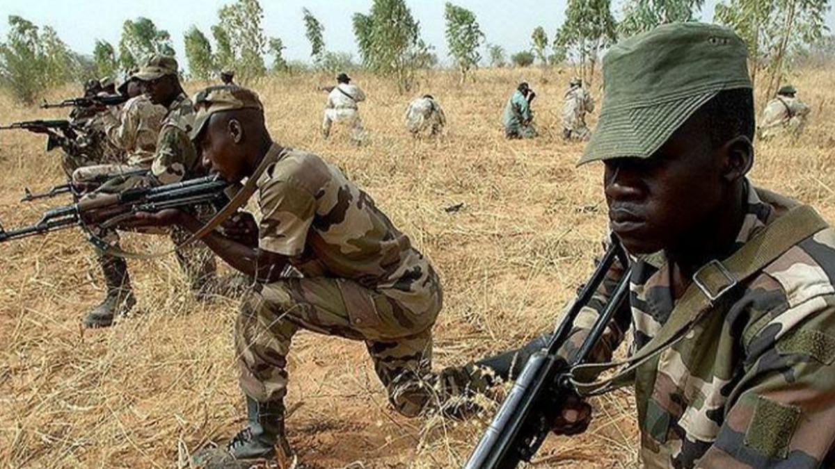 Nijerya ordusu 24 silahl ete yesini etkisiz hale getirdi
