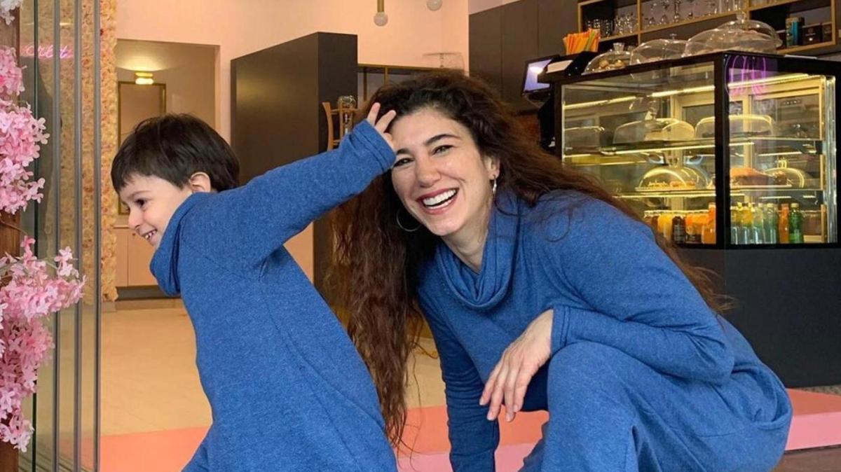 Sosyal medya hesab zerinden duyurdu: Nadide Sultan koronavirse yakaland  