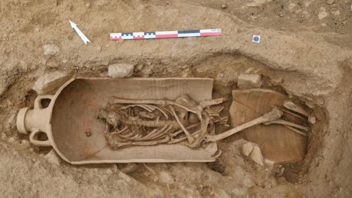 Fransz arkeologlar binlerce yl ncesine ait 40 tabut kefetti