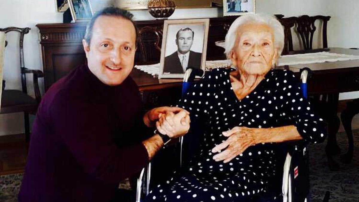 1960 darbesi sonras idam edilen dnemin Maliye Bakan Hasan Polatkan'n ei Antalya'da vefat etti