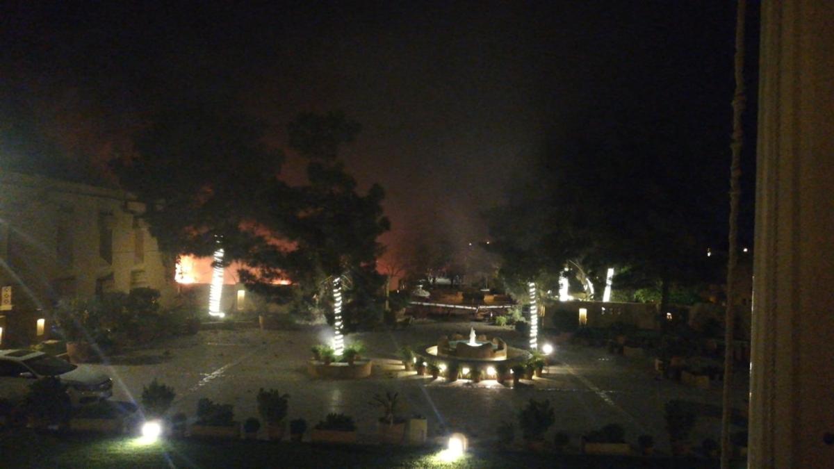 Pakistan'da bir otelin otoparknda patlama: 4 l, 12 yaral  