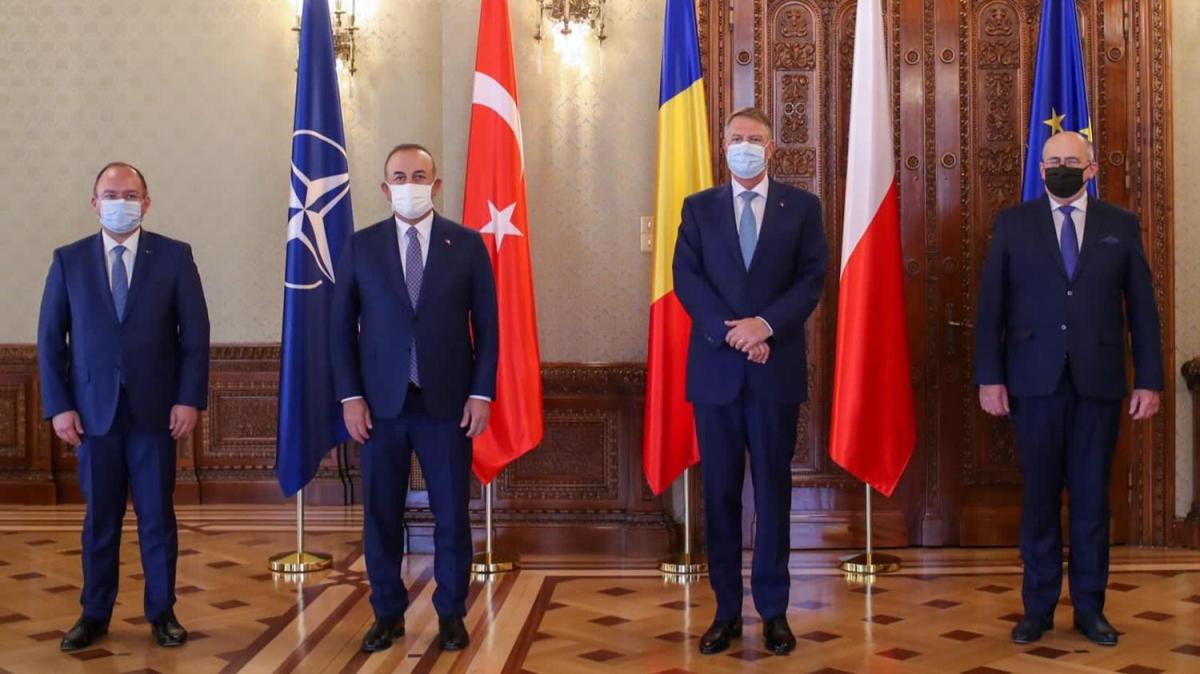 Bakan avuolu, Romanya Cumhurbakan Iohannis ile grt 