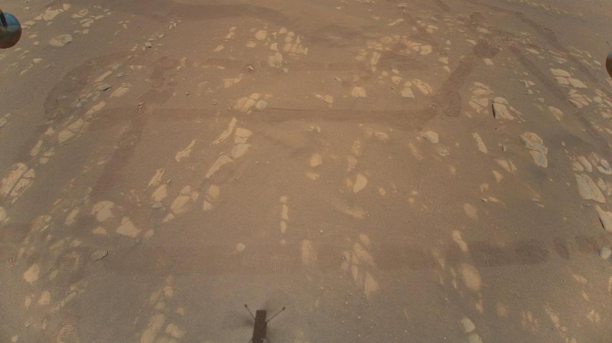 NASA paylat! te Mars'taki ilk helikopter uuu