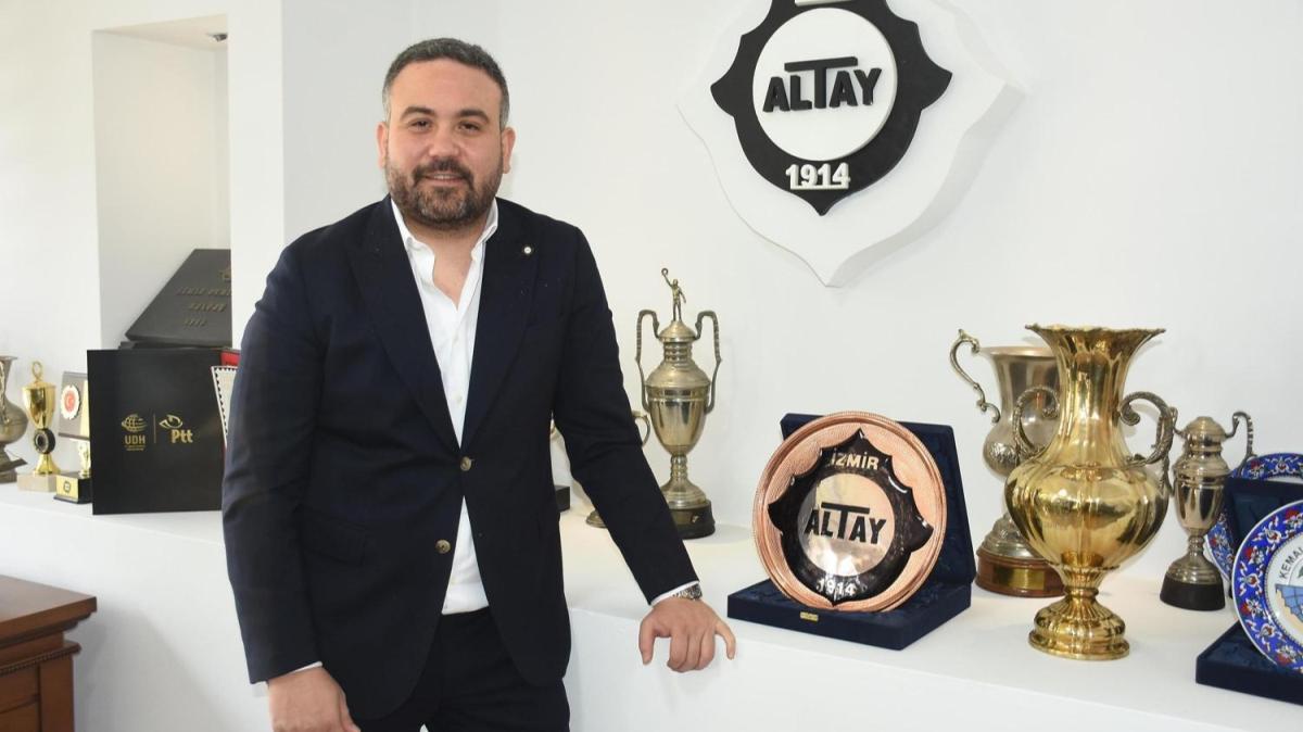 Altay'dan Mustafa Denizli'ye teknik direktrlk teklifi