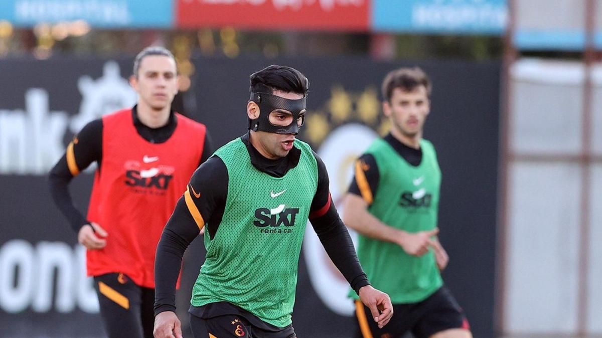 Falcao iin karar Fatih Terim verecek