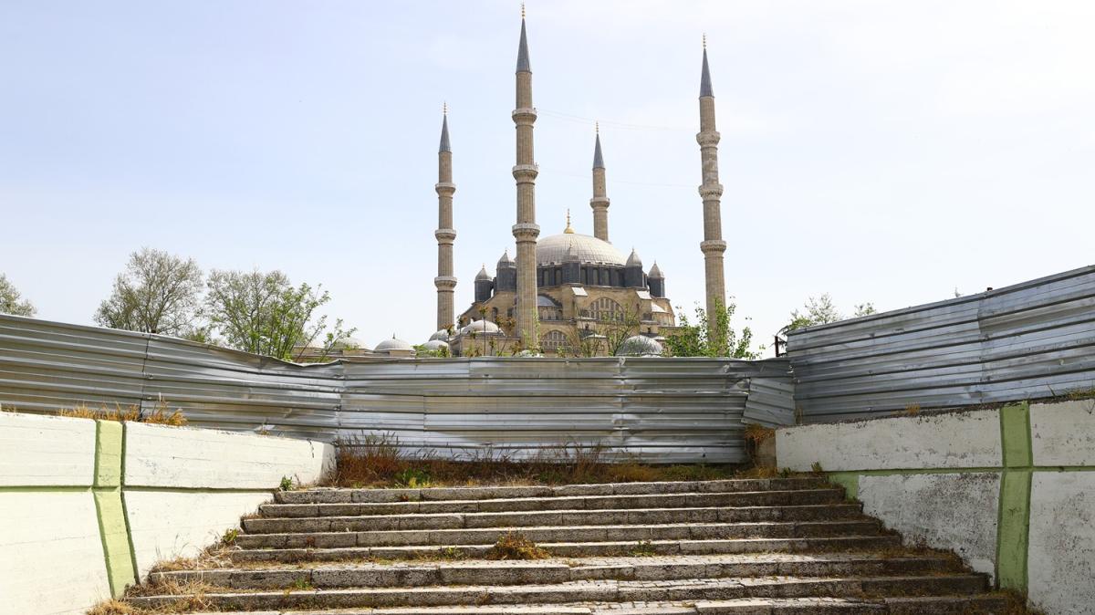 Bakan Erdoan'dan Selimiye Camisi talimat