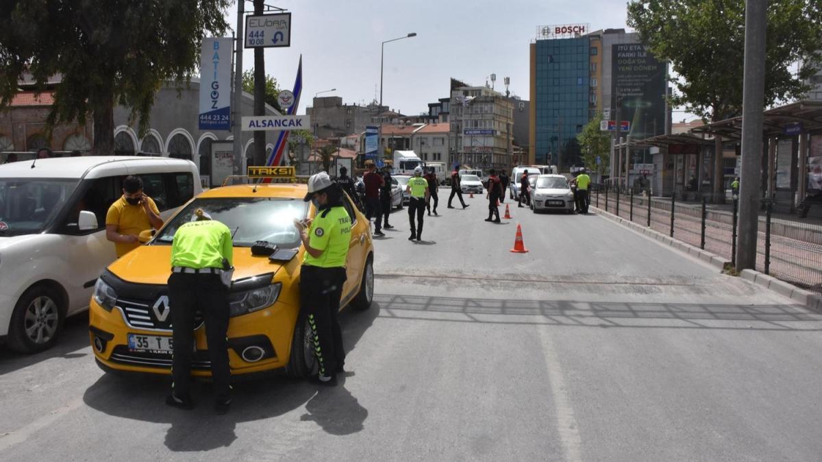 Ehliyetsiz taksi srcs denetime takld: 2 bin 700 lira para cezas kesildi