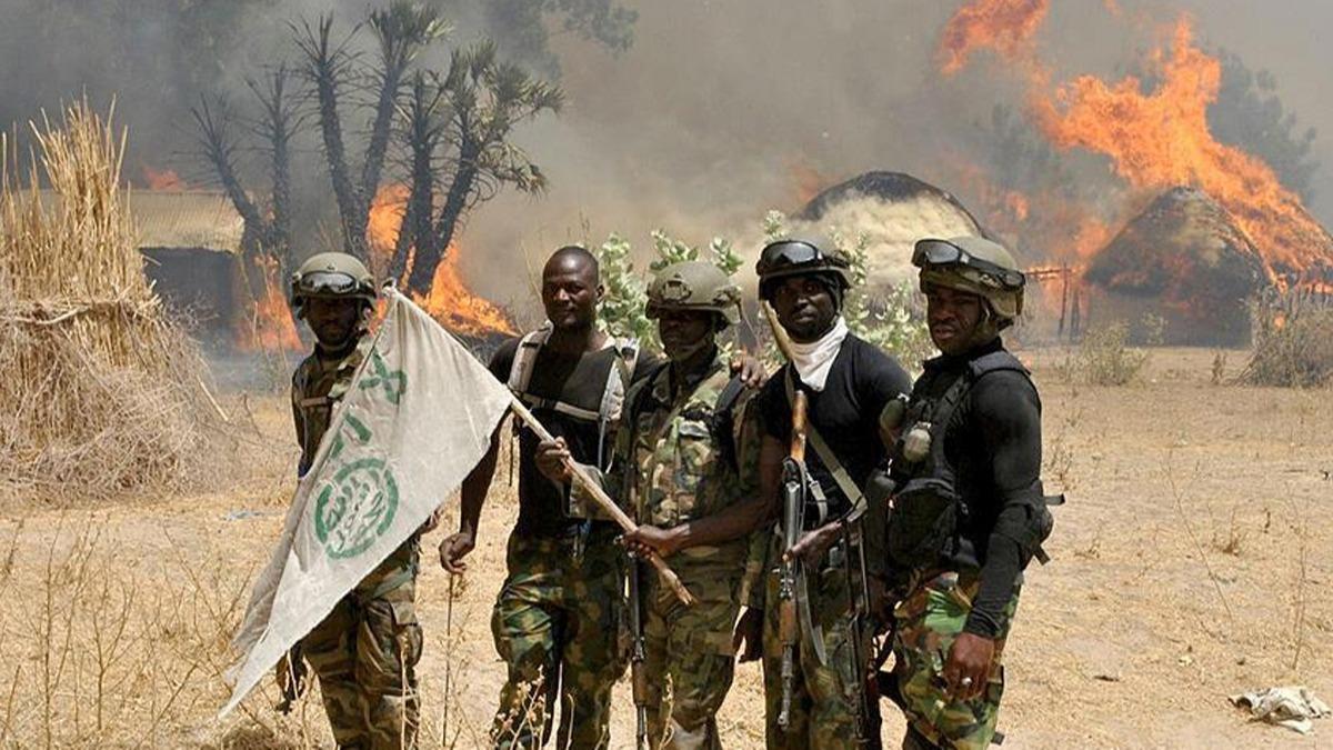 Nijerya'da Boko Haram yine saldr dzenledi: 8 l 
