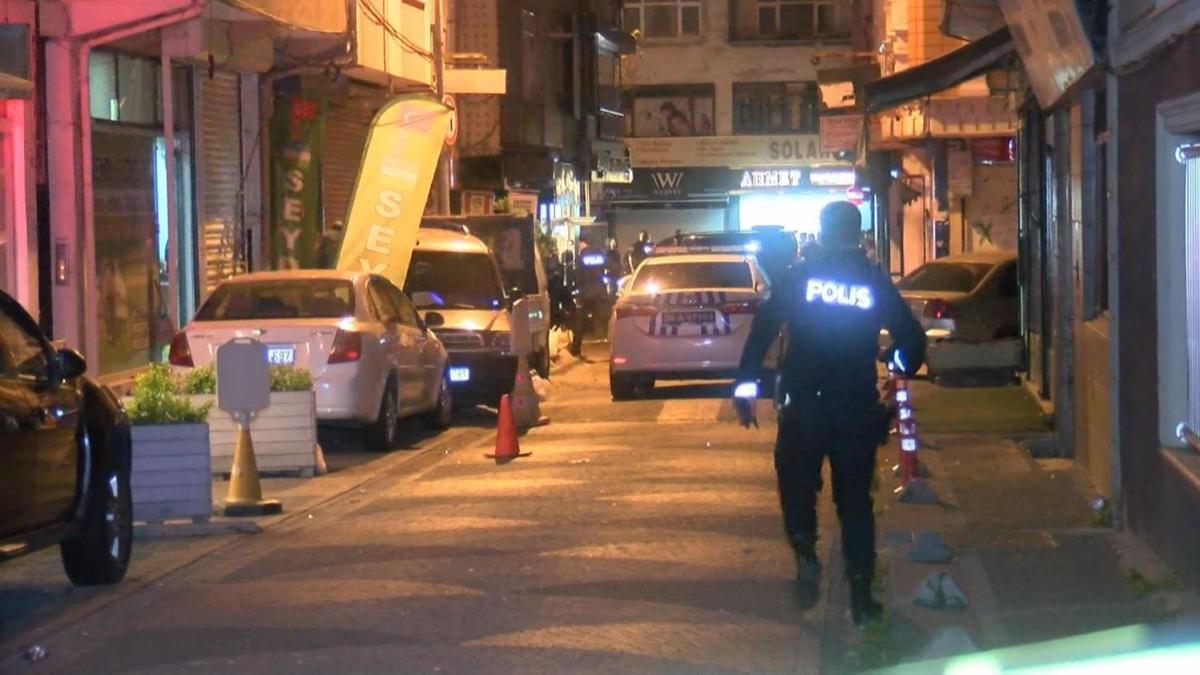 Adana'da polisten motosikletle kamaya alan iki kii yakaland