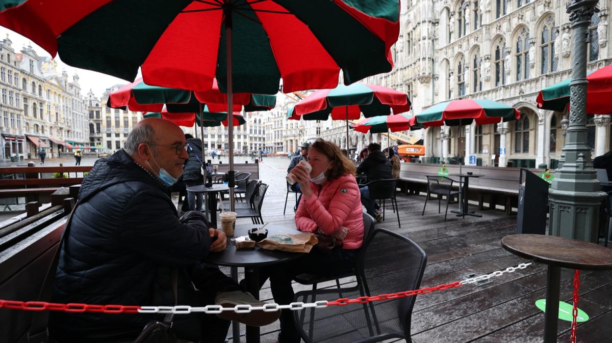 Belika'da restoranlar ve kafeler 7 ay sonra ald