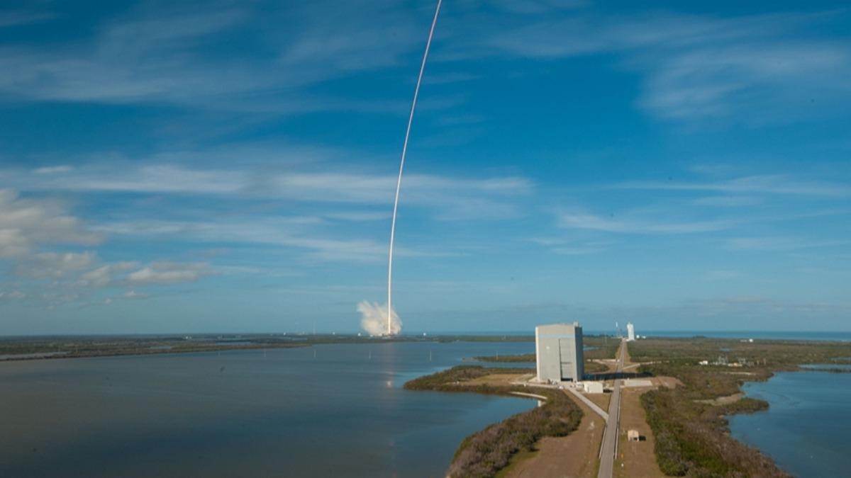 SpaceX, Starlink a iin 60 internet uydusunu daha uzaya frlatt