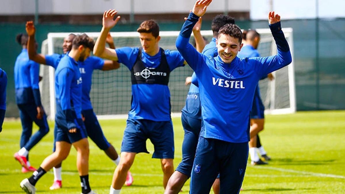 Trabzonspor Konyaspor deplasman iin Konya'ya vard