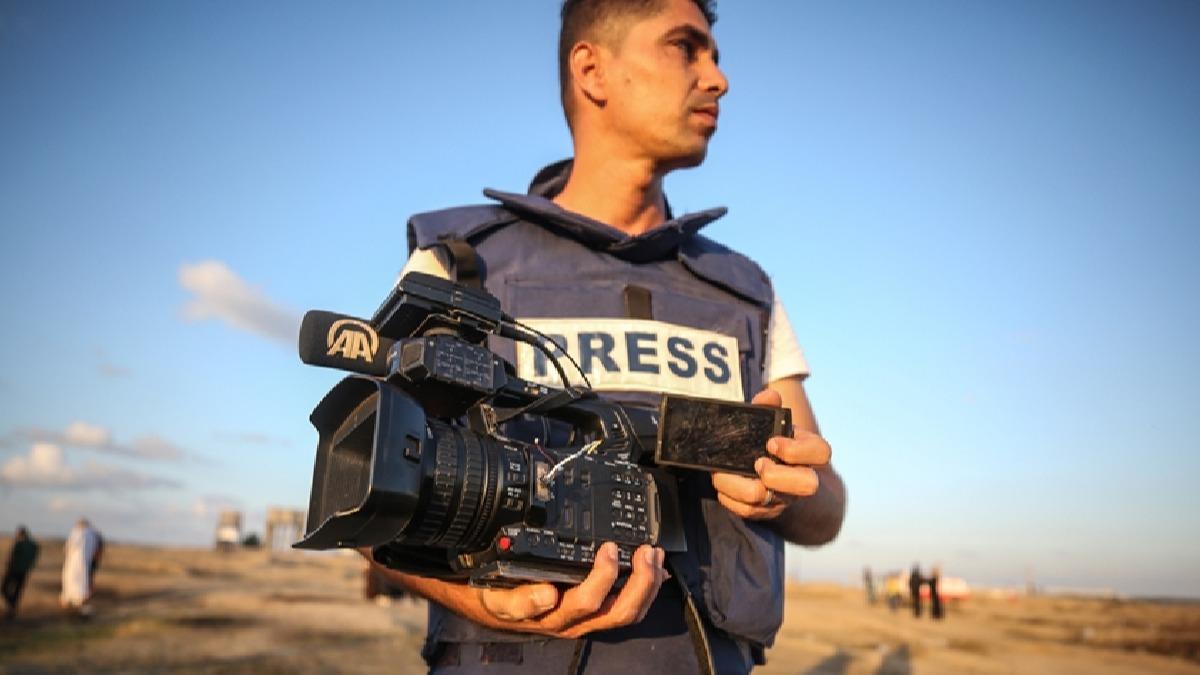srail'in Gazze eridi'ne dzenledii saldrda AA kameraman Muhammed Dahlan yaraland