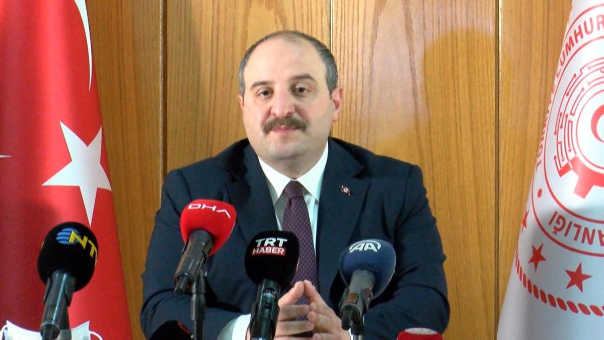 Bakan Varank'tan yerli a aklamas