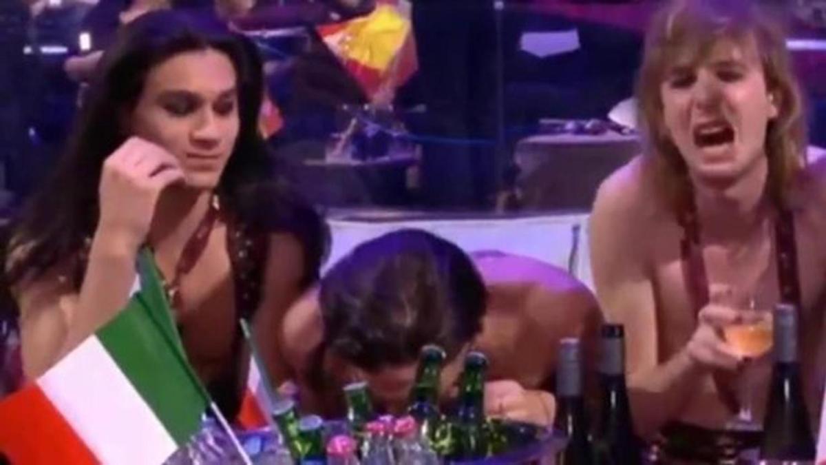 Eurovision 2021 ark yarmasnda uyuturucu krizi