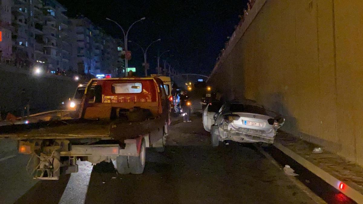 Diyarbakr'da zincirleme kaza: 2 l, 8 yaral 