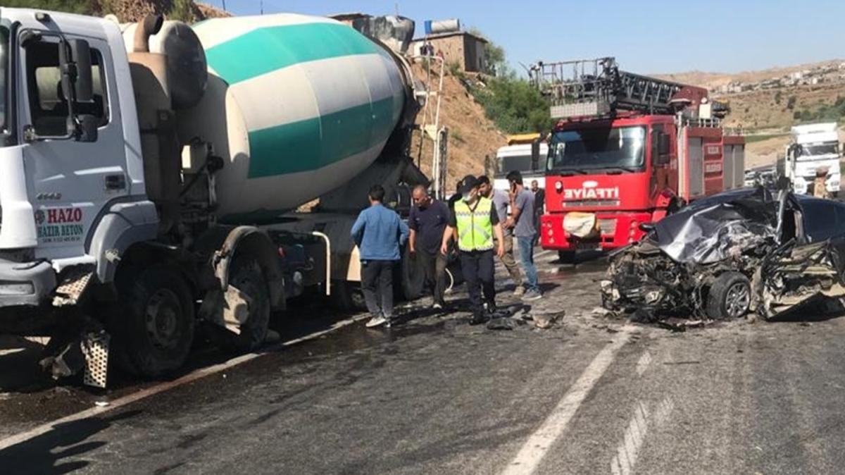 Srcsnn erit ihlali yapt belirtilen otomobil beton mikserine arpt, bir kii hayatn kaybetti