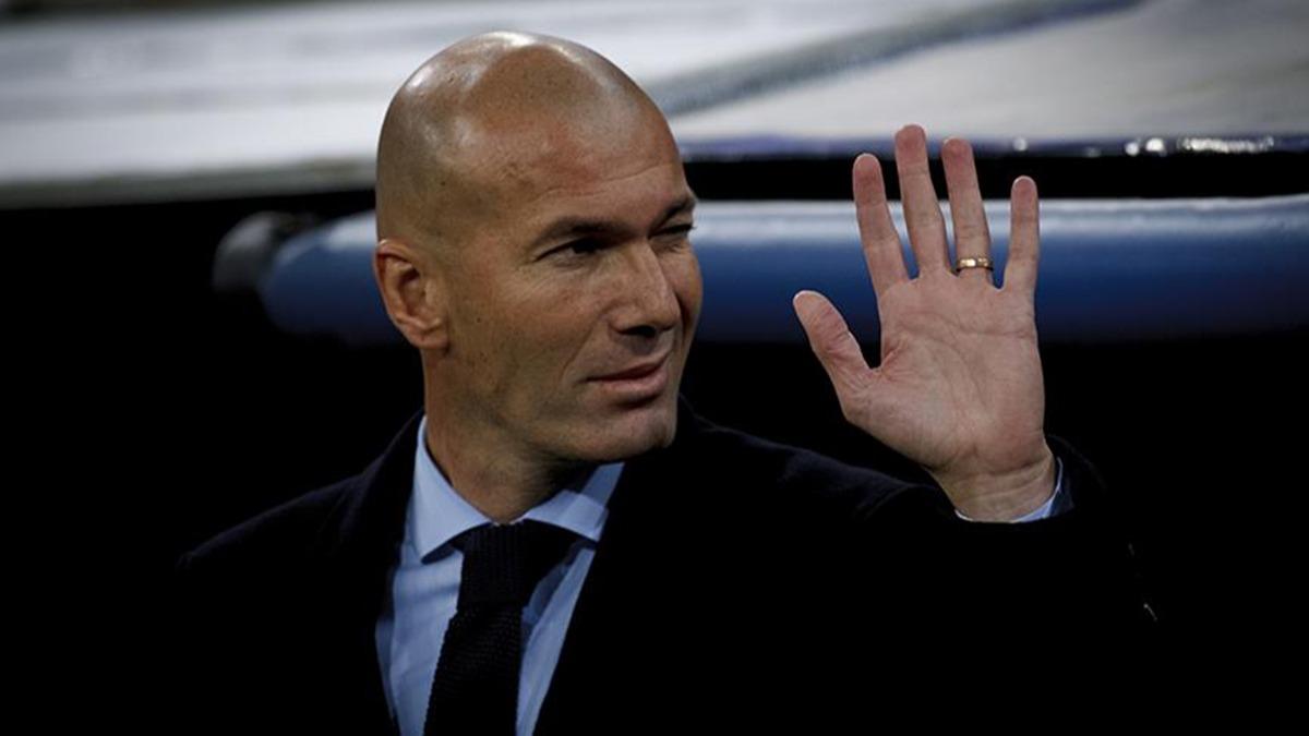 Zidane Real Madrid'e veda etti