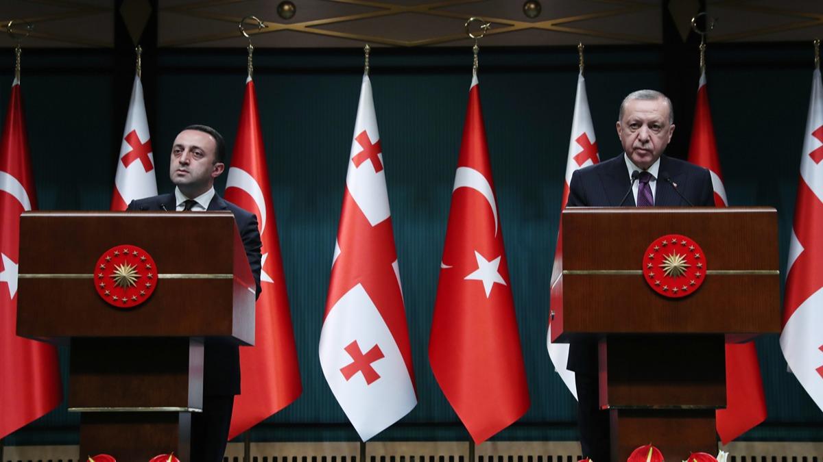 Grcistan Babakan Garibashvili Ankara'da... Bakan Erdoan'dan l ibirlii aklamas