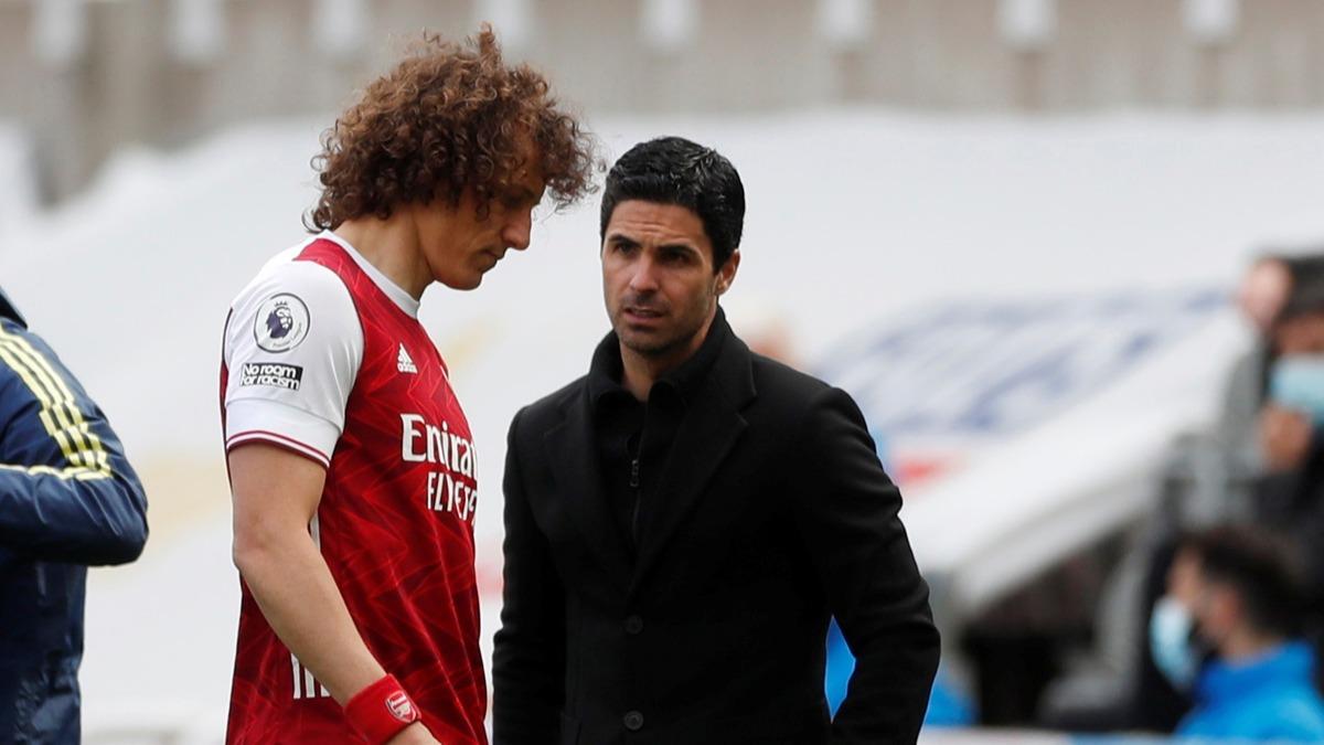 David Luiz, Arsenal'e veda ediyor