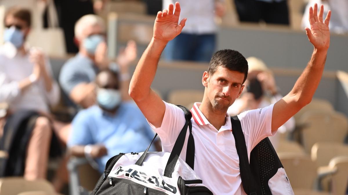 Novak Djokovic Fransa Ak'ta eyrek finalde
