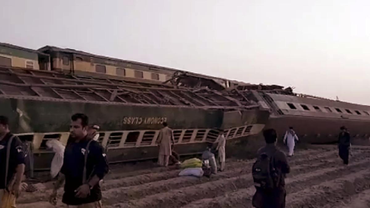 Pakistan'da tren kazas: 51 kii hayatn kaybetti
