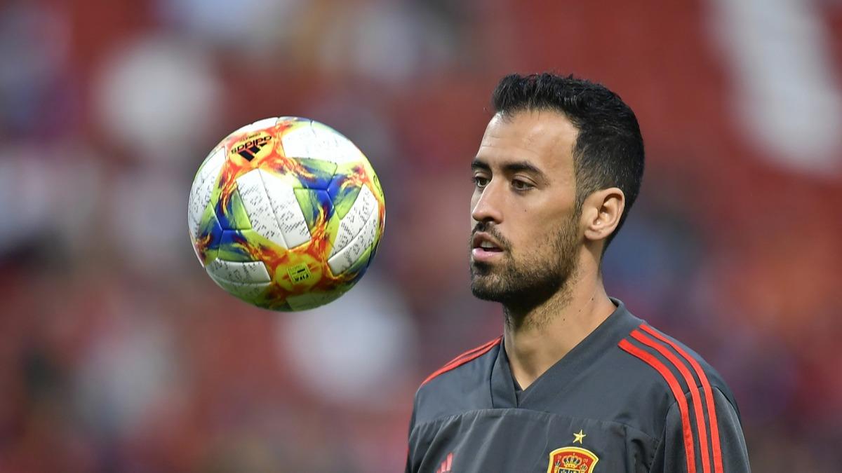 Sergio Busquets koronavirse yakaland