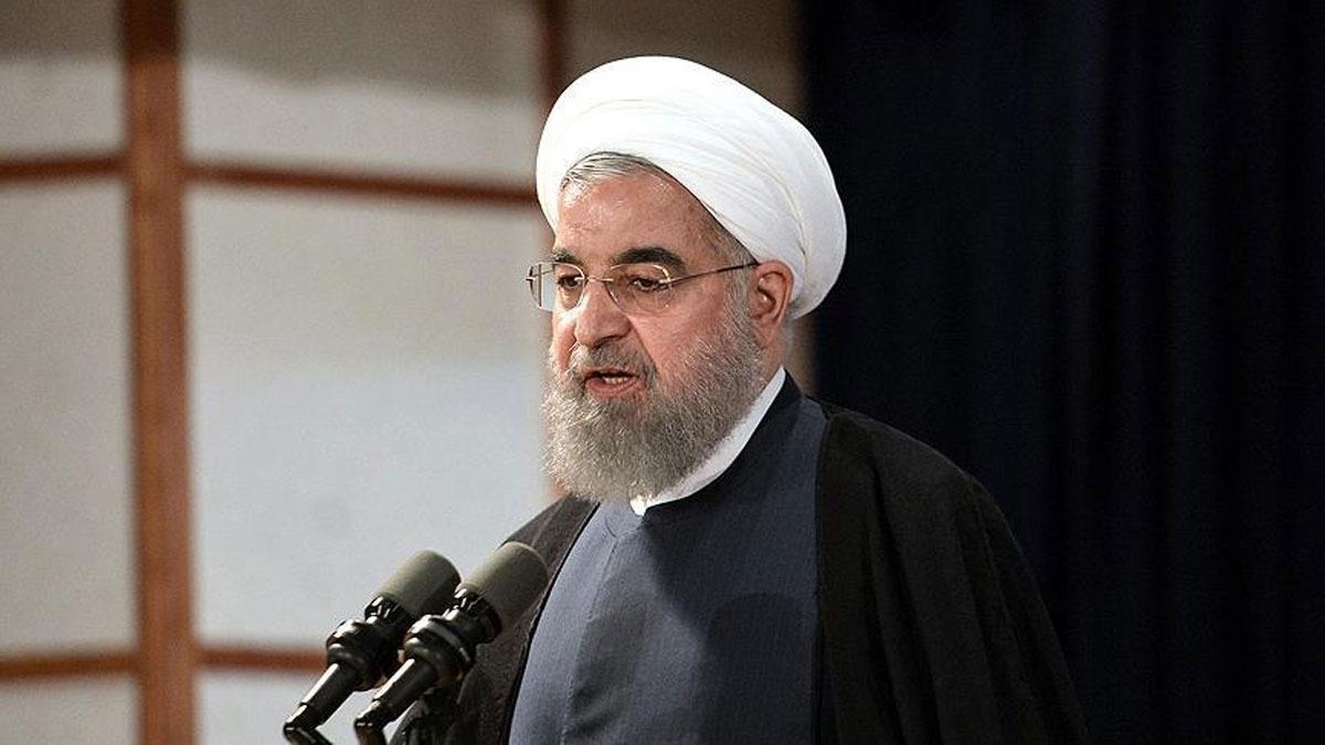 Ruhani, 2016'da Suudi Arabistan'n Tahran Bykeliliine yaplan saldry ''aptalca'' olarak niteledi