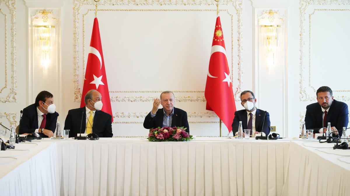 Cumhurbakan Erdoan, Euroleague ampiyonu Anadolu Efes'i kabul etti