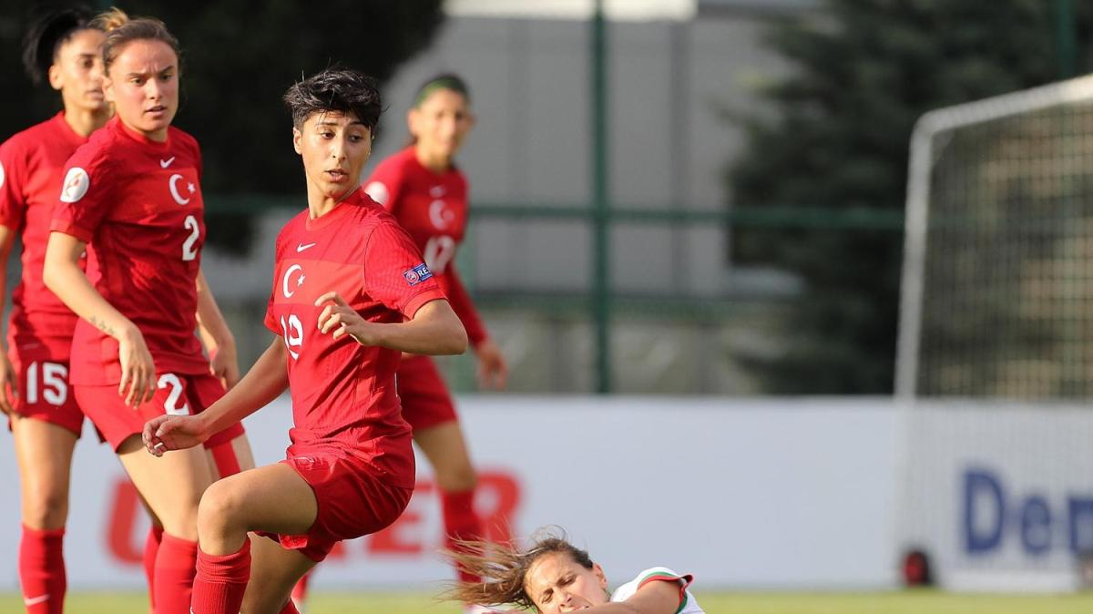 Kadn Milli Takmmz Bulgaristan' 3 golle devirdi
