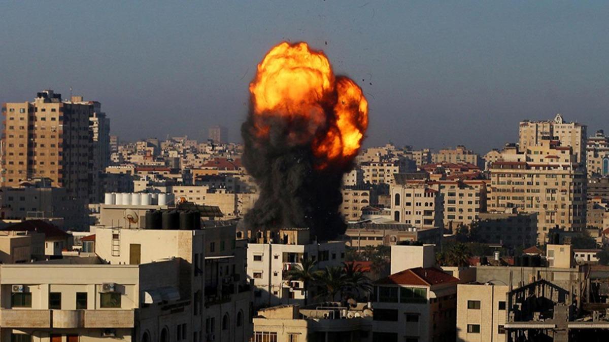 galci srail uaklar Gazze'ye saldrd 